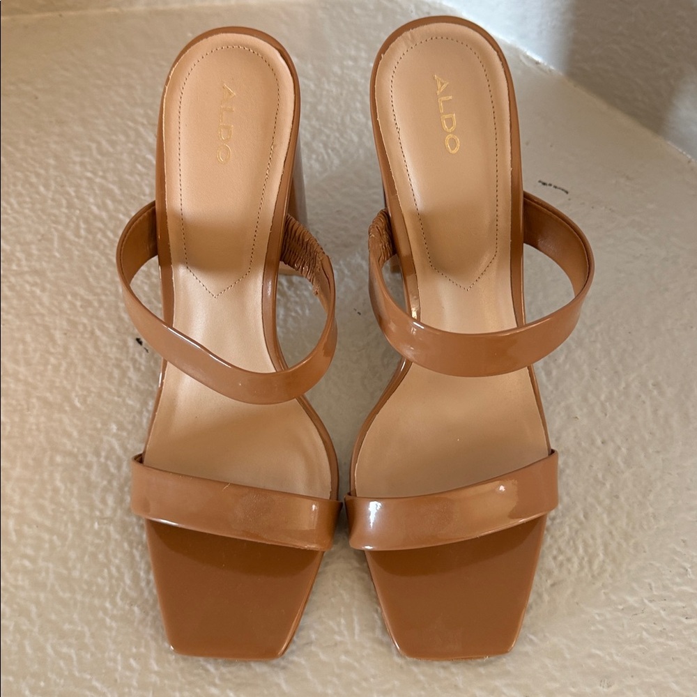 Aldo Brown / Nude Patent Leather Strap Sandals - Picture 5 of 6